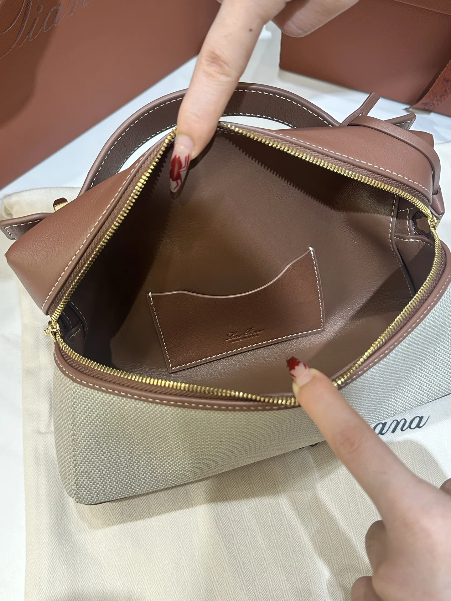 LORO PIANA Shoulder Bags Saddle Leather (Brown-Beige) 23X12XCM F50202608100455 - Image 6