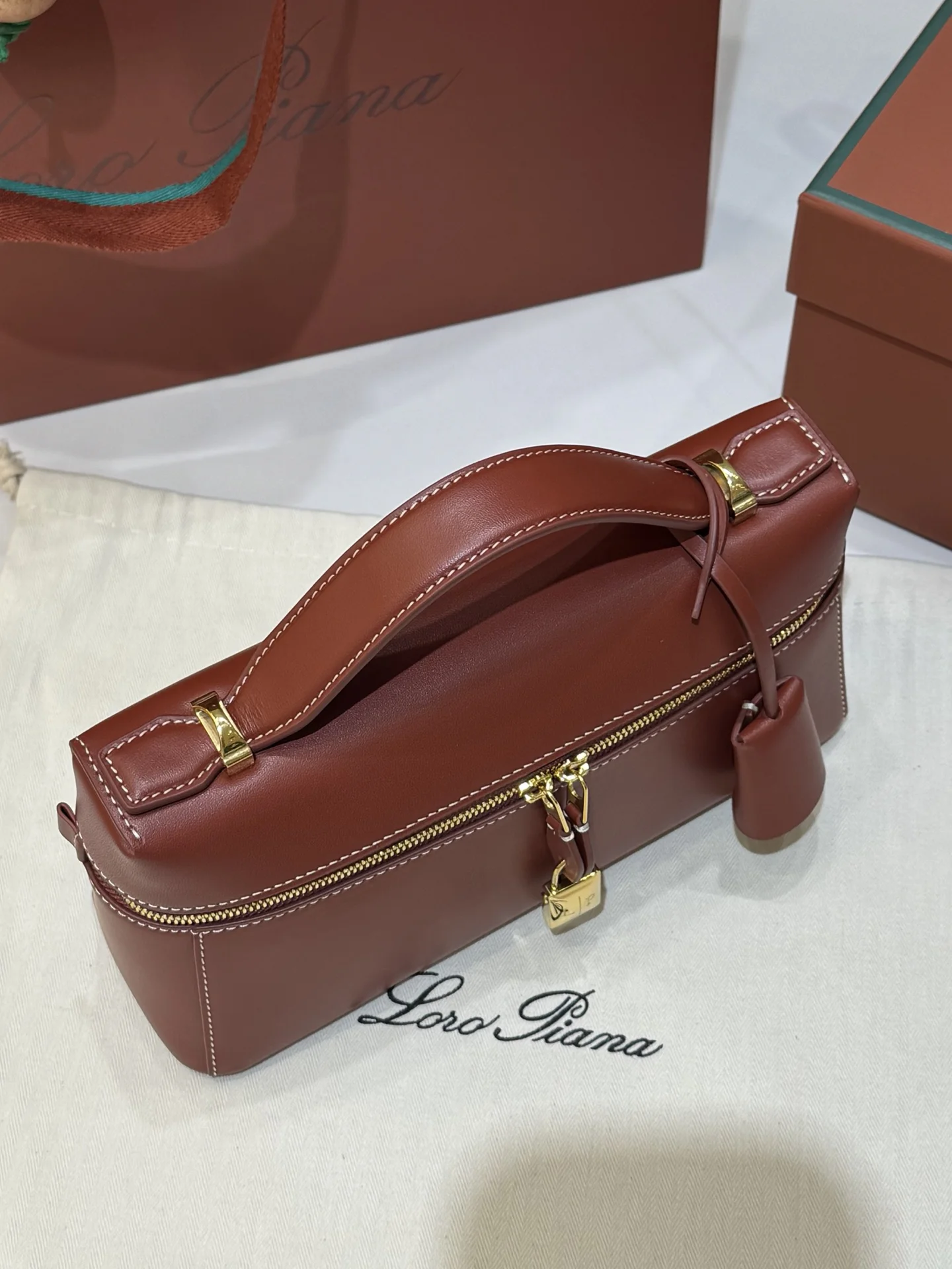 LORO PIANA Shoulder Bags Saddle Leather (Brown-Gold) 23X12XCM F50202608100457 - Image 3