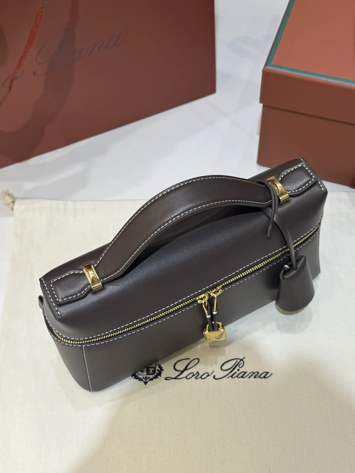 LORO PIANA Shoulder Bags Saddle Leather (Brown-Gold) 23X12XCM F50202608100458 - Image 3