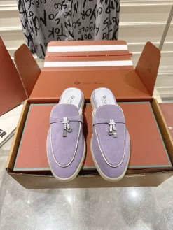 LORO PIANA Slippers B80202608030660