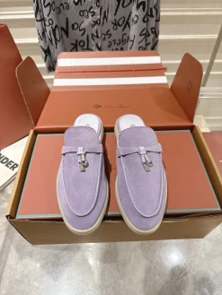 LORO PIANA Slippers Lamb Leather EU35-39 B80202608030649