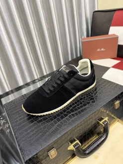 LORO PIANA Sneakers Leather EU36-44 B10202608032044