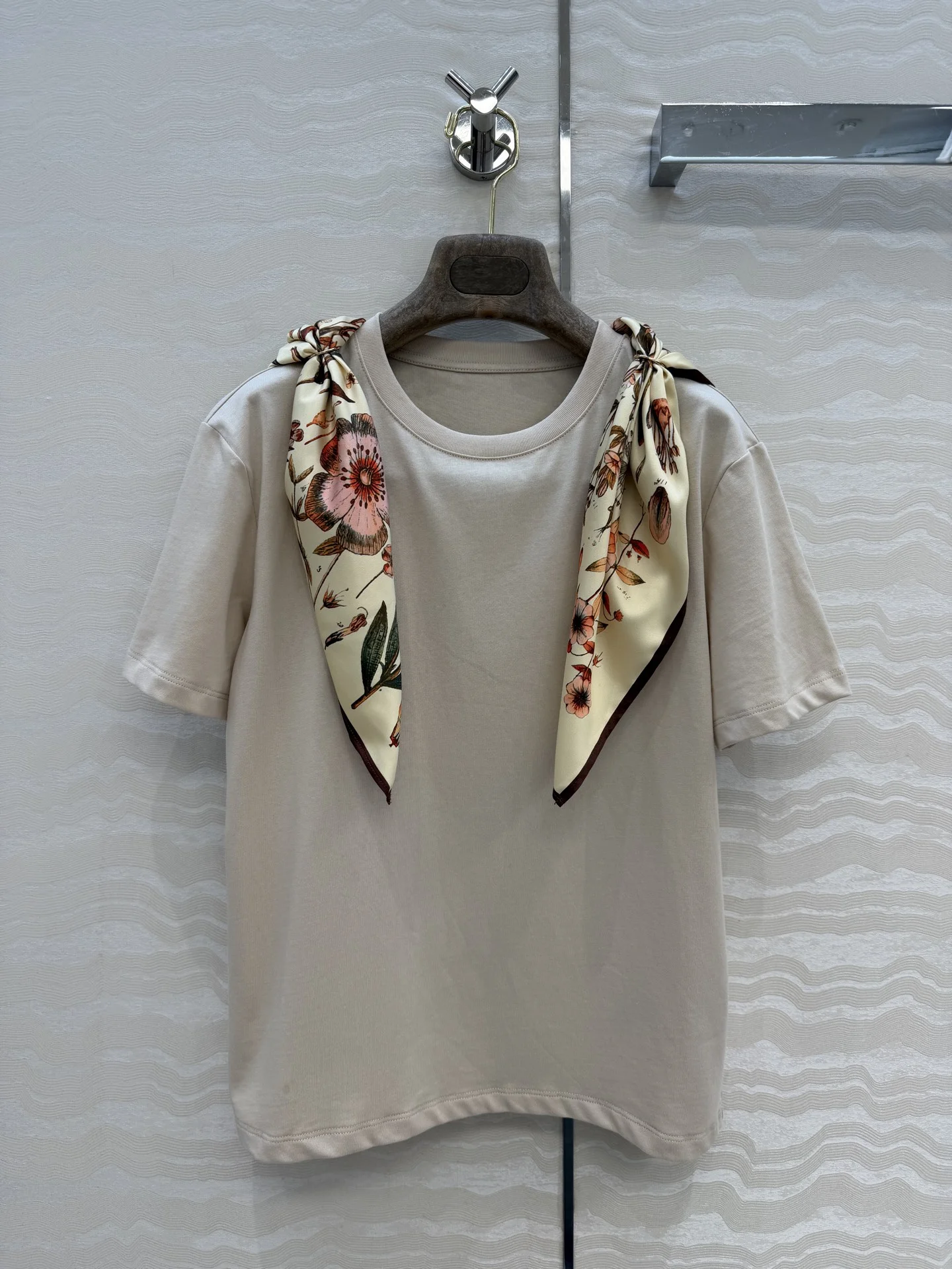 LORO PIANA T-shirts S-L B20202608041699