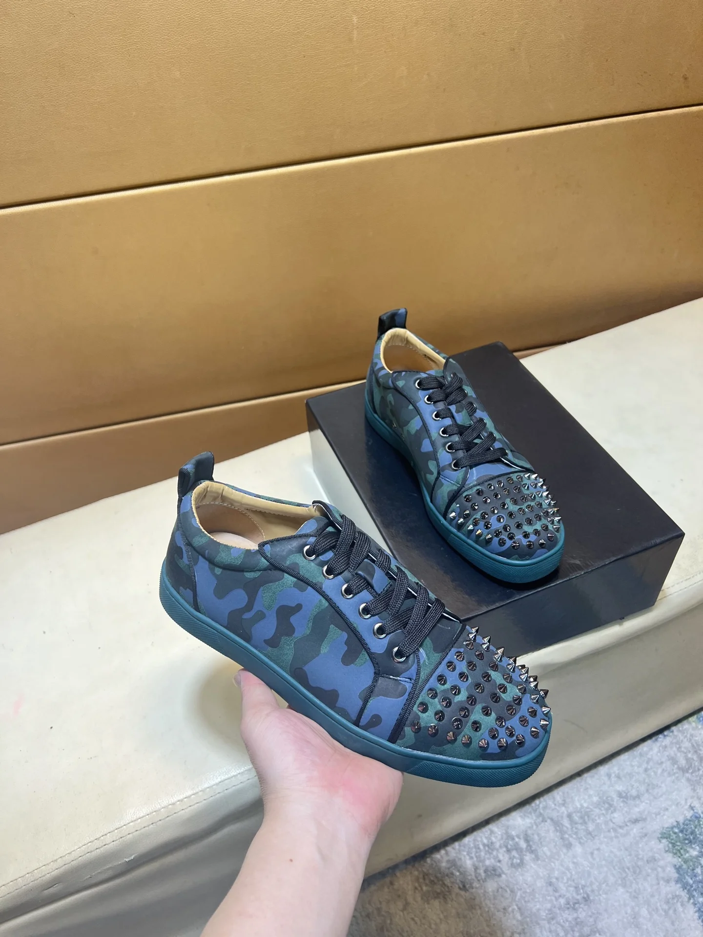 LOUBOUTIN Sneakers Leather EU38-44 B20202608030445