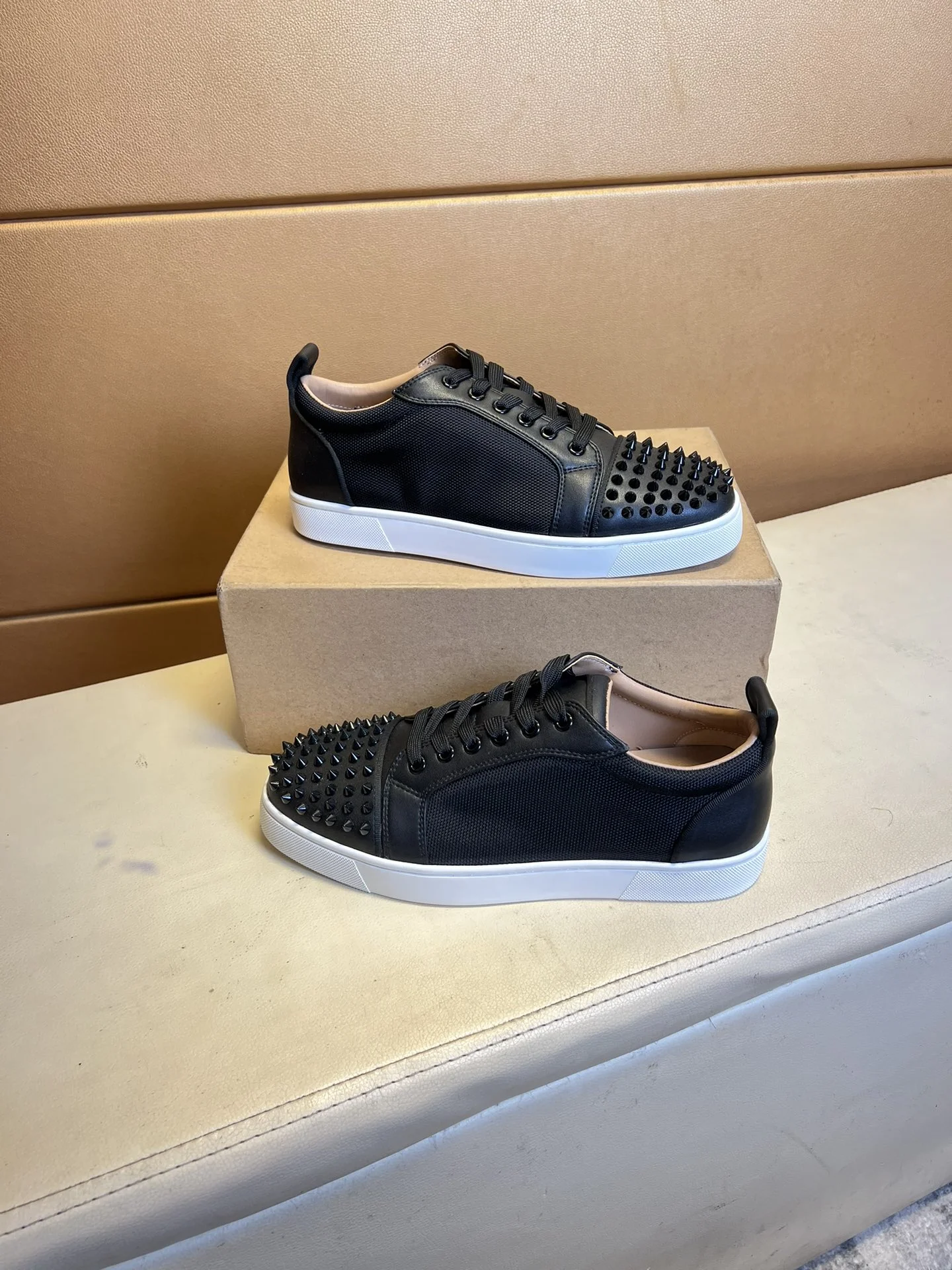 LOUBOUTIN Sneakers Leather EU38-44 B20202608030454 - Image 4