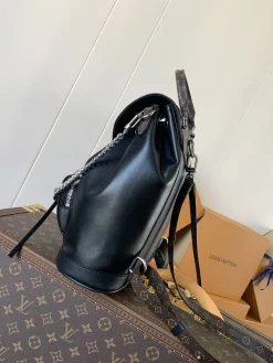 Alternative view of LV Backpacks Bags Lamb Leather (Black-Brown) 28X30X18 CM F50202608071272