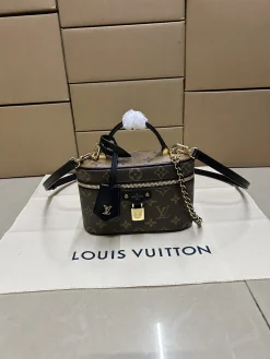 LV Bags Leather (Brown-Black) E00202608072764