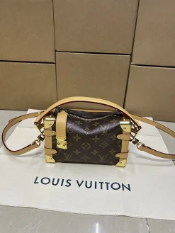 LV Bags Leather (Brown-Tan) One Size F00202608070281
