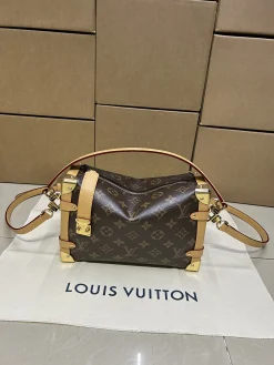 LV Bags Leather (Brown-Tan) One Size F30202608070282