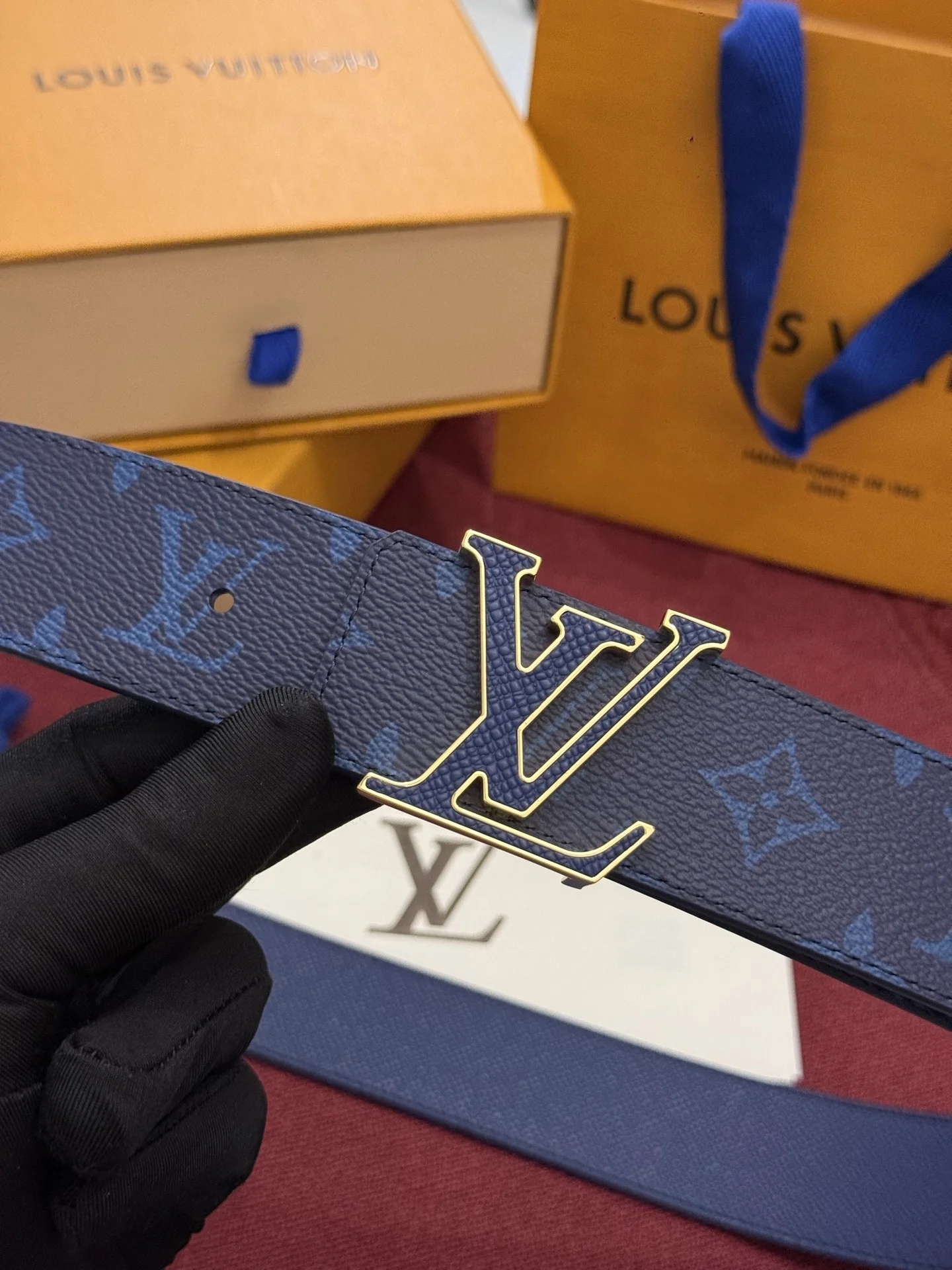 LV Belts Leather & Canvas A60202608050335