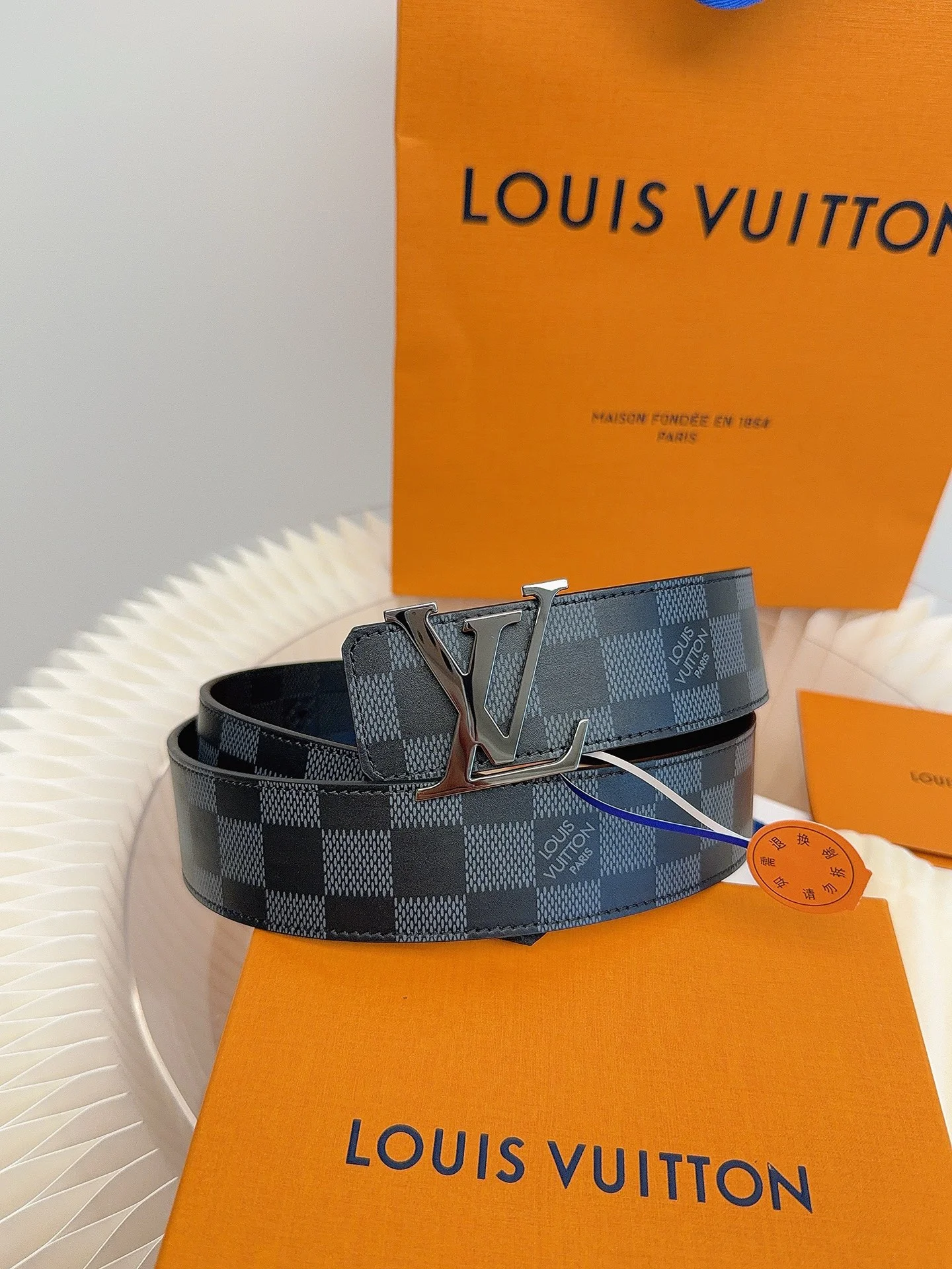 LV Belts Leather ONE SIZE 4.0cm Width A70202608050182 - Image 7