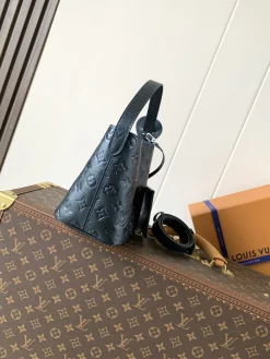 Alternative view of LV Bucket Bags Empreinte Leather (Black) 18X12X16CM E50202608071087