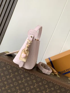 Alternative view of LV Bucket Bags Empreinte Leather (Pink-Gold) 18X12X16CM E80202608070044
