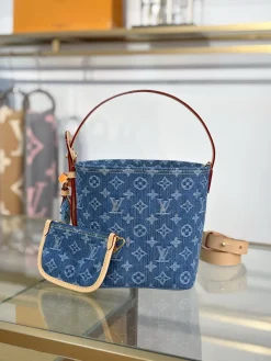 LV Bucket Bags Fabric (Blue-Tan) 18X16X12CM G50202608071617