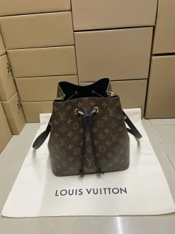 LV Bucket Bags Leather (Brown-Black) E00202608072747