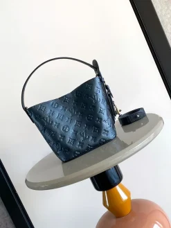 Alternative view of LV Bucket Bags Monogram Canvas (Dark Blue) 16X18X12CM G50202608071002