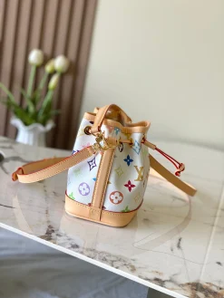 Alternative view of LV Bucket Bags Monogram Canvas (White-Natural) 13X16X10CM D40202608072634