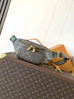 LV Casual Bags Coated Canvas (Grey-Gold) 15X8X30CM E10202608072213