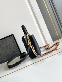 Alternative view of LV Crossbody Bags (Black-Gold) 21X14X8CM A100202608070770