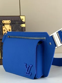 Alternative view of LV Crossbody Bags Calf Leather (Blue) 30X16X3CM E50202608071198