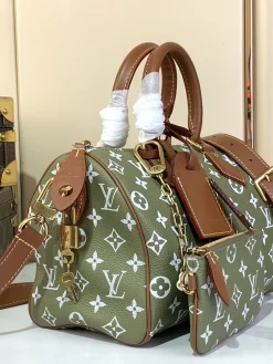 Alternative view of LV Crossbody Bags Calfskin Leather (Green-Brown) 25X15X15CM H50202608070331