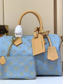 LV Crossbody Bags Calfskin Leather (Light Blue-Gold) 25X15X15CM A050202608070324