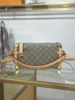 LV Crossbody Bags Canvas (Green-Beige) 28X15X7CM A050202608070244