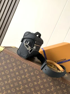 Alternative view of LV Crossbody Bags Coated Canvas (Black-Silver) 19X15X7CM F30202608070250