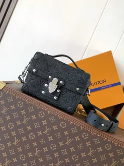 LV Crossbody Bags Coated Canvas (Black-Silver) 19X15X7CM F60202608070637