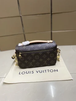 Alternative view of LV Crossbody Bags Leather (Brown-Gold) One Size E00202608071344