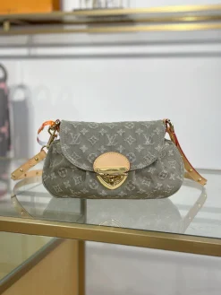 LV Crossbody Bags Leather (Gray-Beige) 27X18X3CM H50202608071528