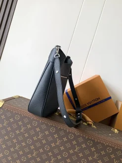 Alternative view of LV Crossbody Bags Taurillon Leather (Black-Silver) 28X25X8CM F20202608071096