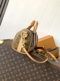 Alternative view of LV Duffles Bags Coated Canvas (Brown-Tan) 25X15X11CM F20202608072076