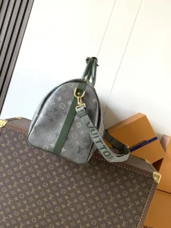 Alternative view of LV Duffles Bags Coated Canvas (Grey-Green) 50X21X28CM F80202608072215