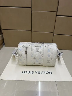 LV Duffles Bags Leather (Cream-Light Blue) One Size F00202608070745
