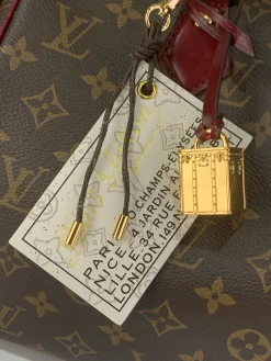 Alternative view of LV Duffles Bags Monogram Canvas (Brown-Red-Gold) 30X21X17CM F00202608072174