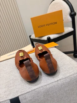Alternative view of LV Flats Calfskin Leather EU35-41 B80202608030950