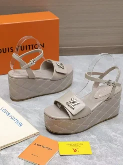 LV Heels Calf Leather EU35-42 B60202608030843