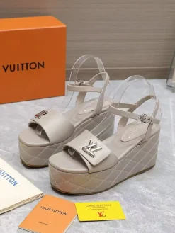 Alternative view of LV Heels Calf Leather EU35-42 B60202608030843
