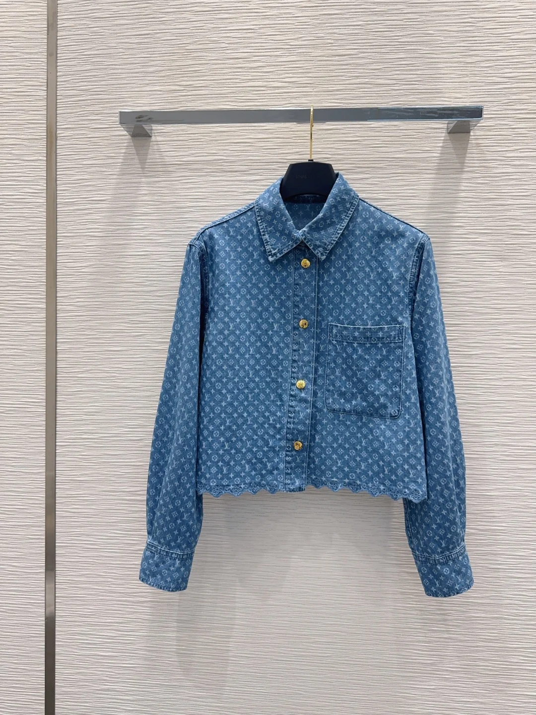 LV Jackets Denim S-M-L B85202608041958