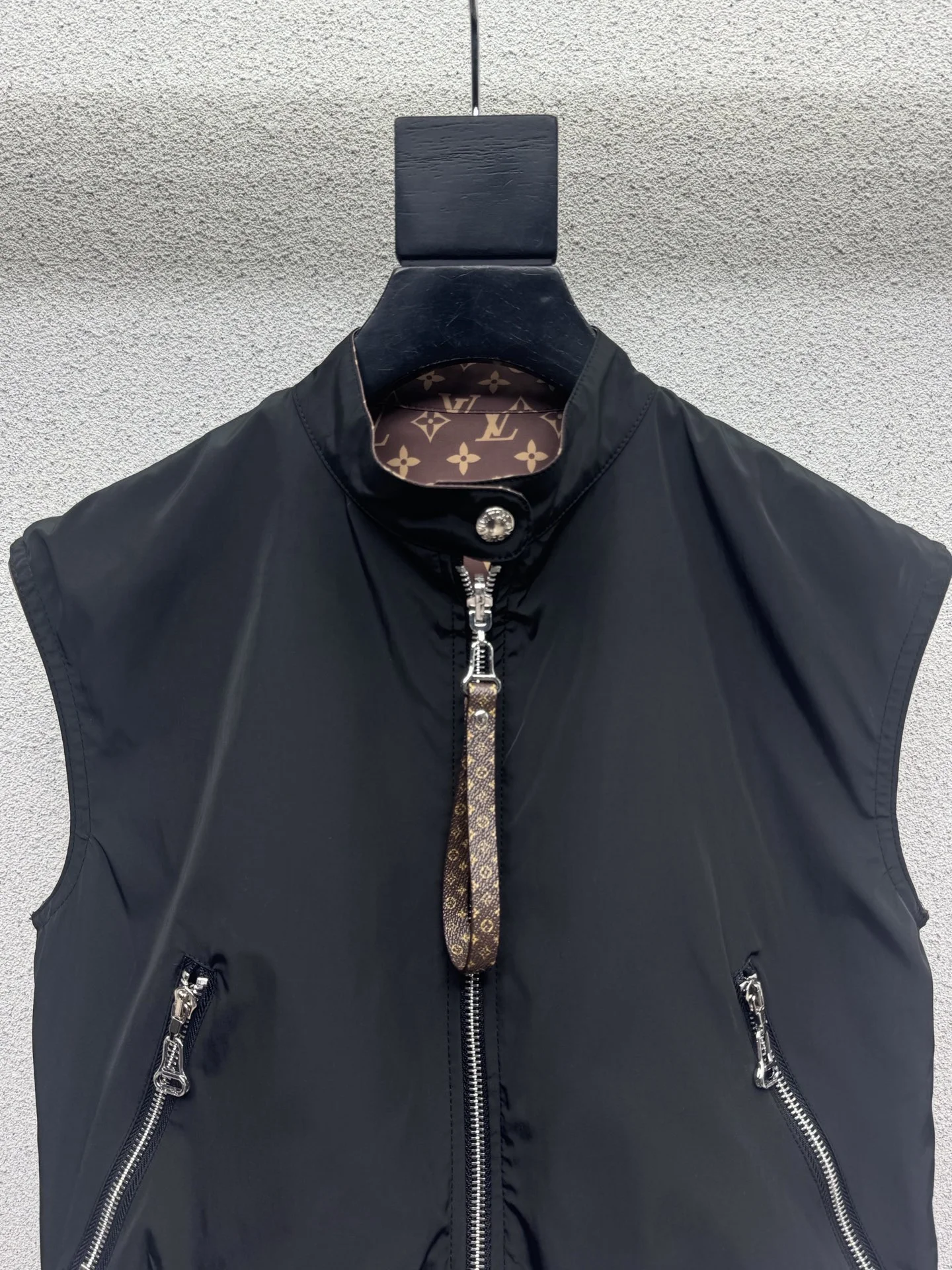 LV Jackets S-L C05202608042404 - Image 2