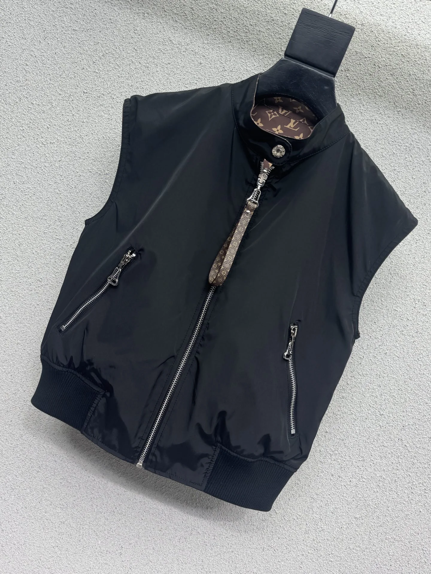 LV Jackets S-L C05202608042404 - Image 3