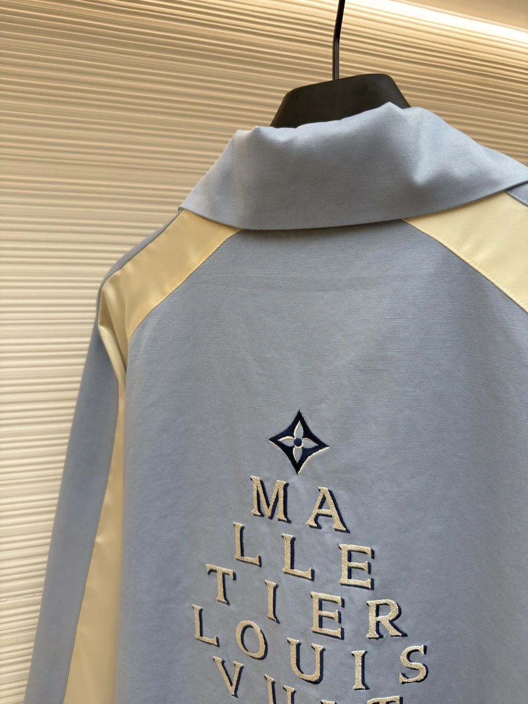 LV Jackets Silk S-XL C45202608060146 - Image 9