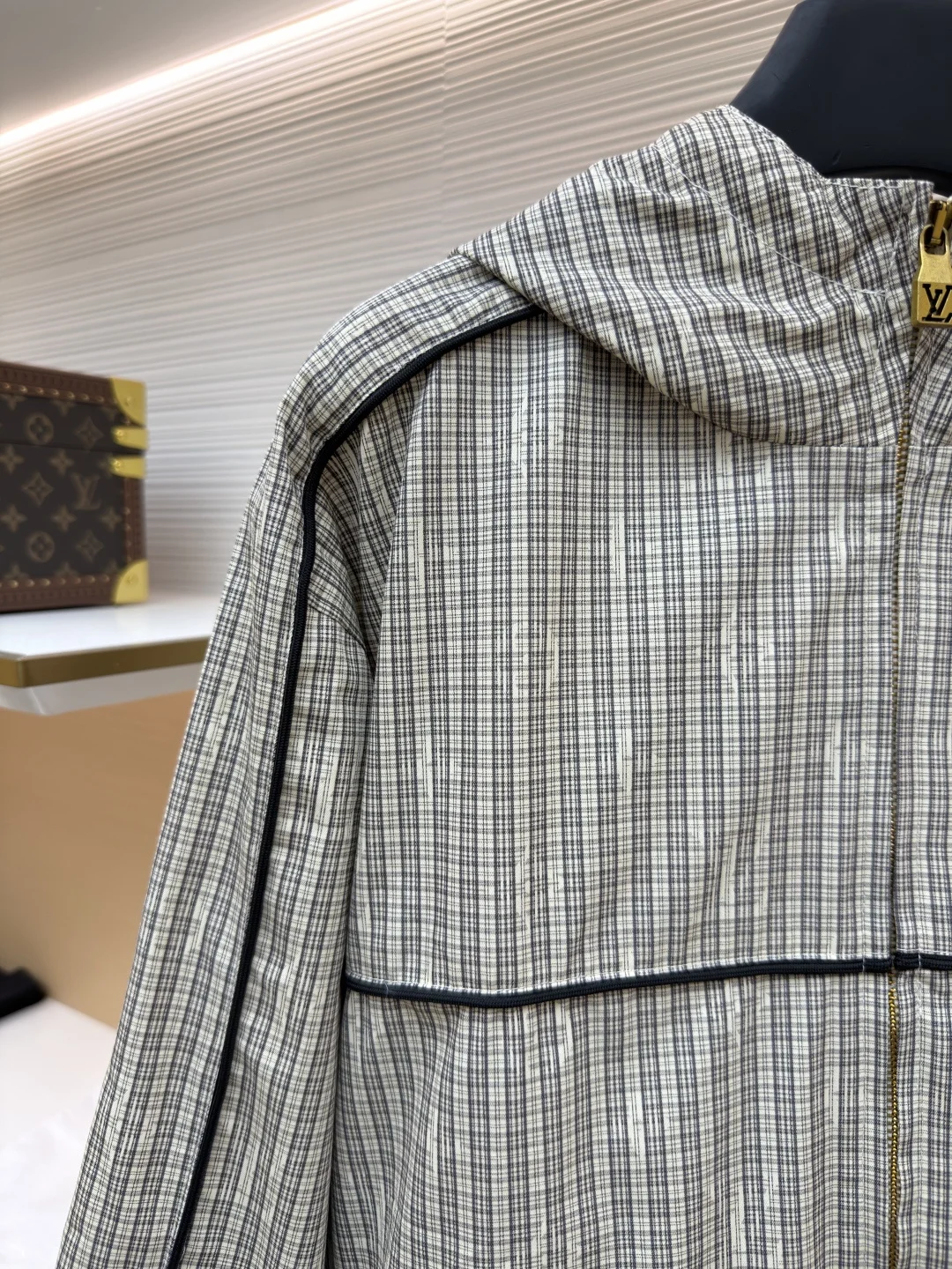 LV Jackets Twill Weave 46-52 C10202608060285 - Image 4
