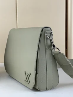 Alternative view of LV Messenger Bags Calf Leather (Grey-Green-Silver) 28x24x10 CM F50202608071186