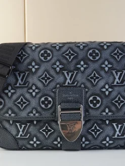 LV Messenger Bags Cowhide Leather (Dark Grey-Light Grey) 35X24X8CM F50202608071197