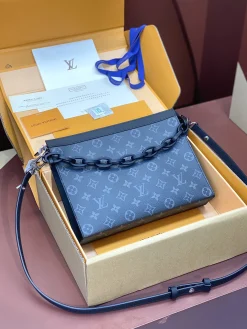 LV Messenger Bags Monogram Canvas (Black-Grey) 26X20CM D00202608071970