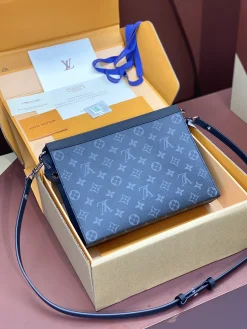 Alternative view of LV Messenger Bags Monogram Canvas (Black-Grey) 26X20CM D00202608071970