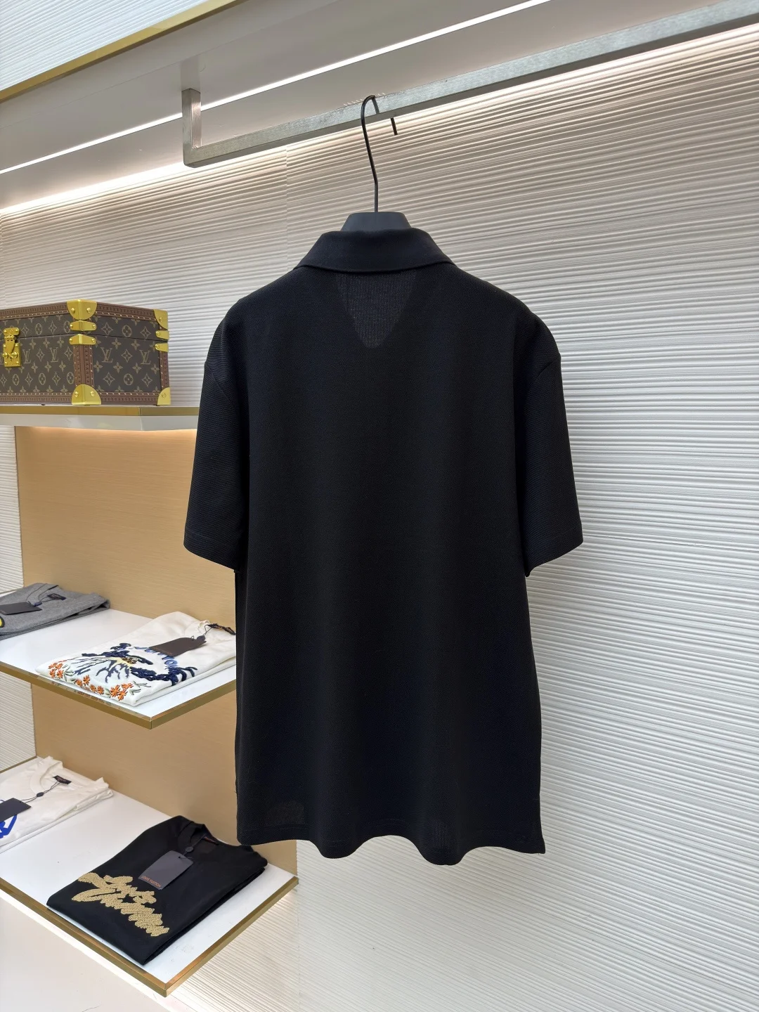 LV Polos S-L A65202608060018 - Image 2