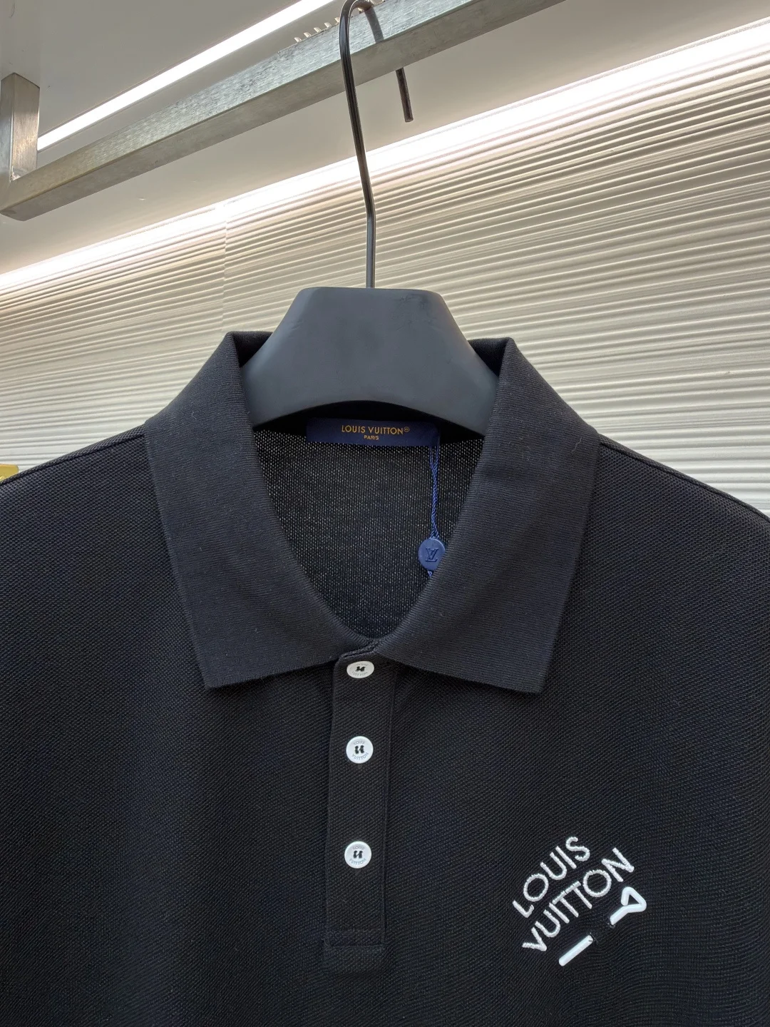 LV Polos S-L A65202608060018 - Image 3
